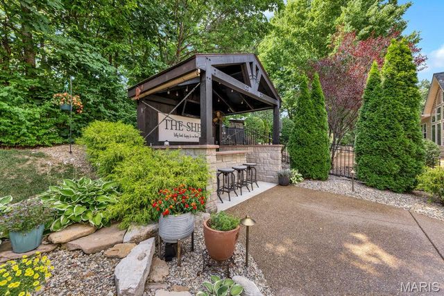 310 Highland Meadows Court, Wentzville, MO 63385
