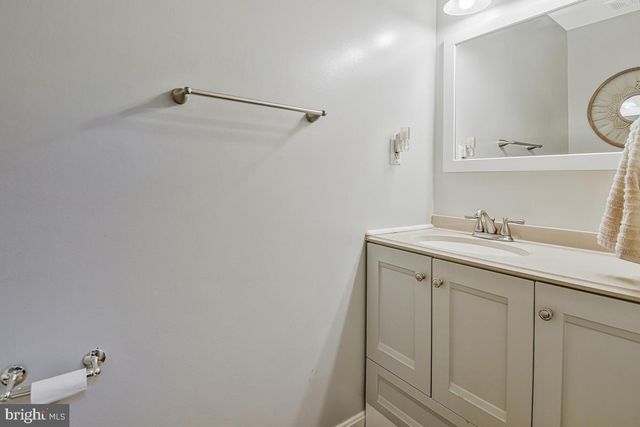6403 FISHER CT, Waldorf, MD 20603