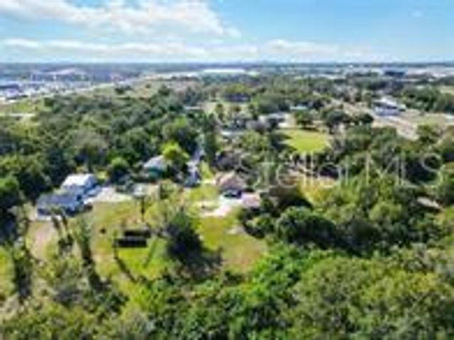 7564 19 STREET E, Sarasota, FL 34243