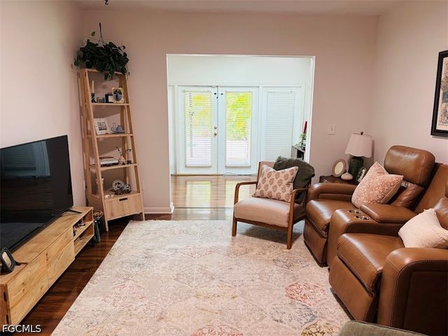 5075 Teak Wood DR, Naples, FL 34119