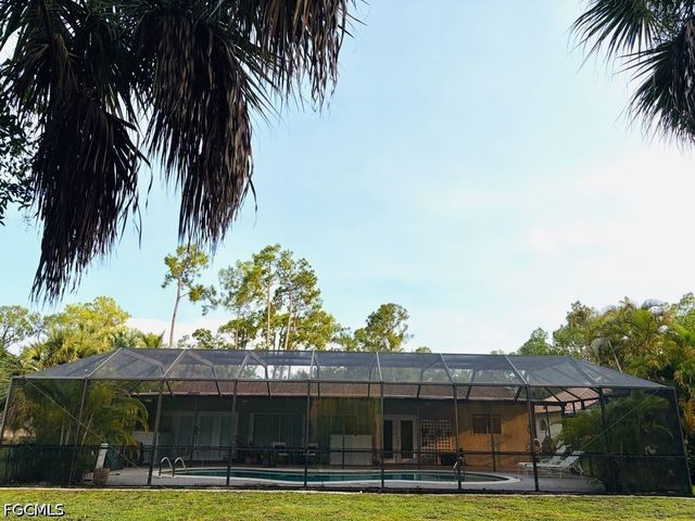 5075 Teak Wood DR, Naples, FL 34119