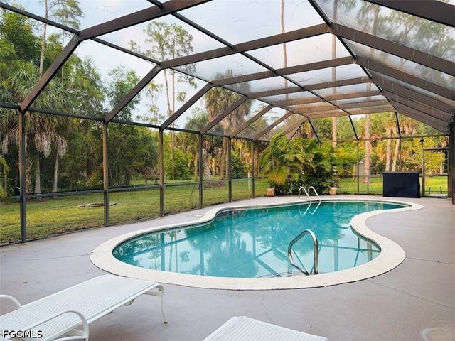 5075 Teak Wood DR, Naples, FL 34119