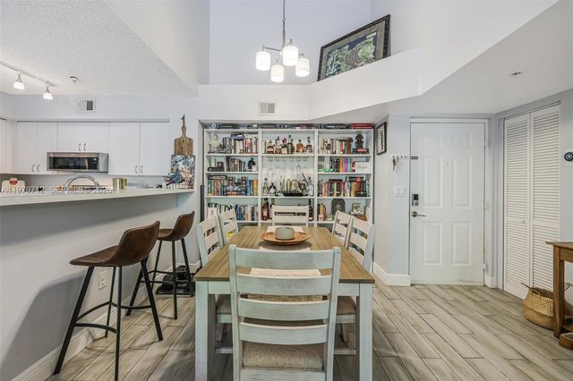 12172 Saint Andrews Pl 307, Miramar, FL 33025