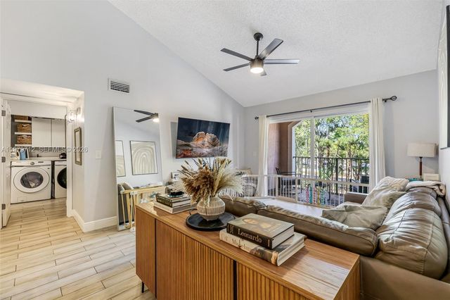 12172 Saint Andrews Pl 307, Miramar, FL 33025