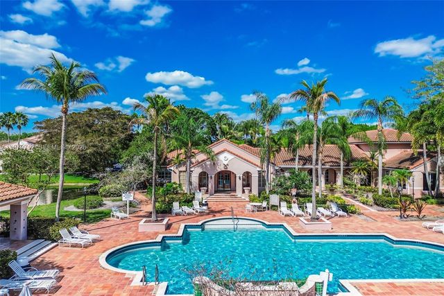 12172 Saint Andrews Pl 307, Miramar, FL 33025