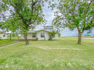 1309 N Ross Drive, Baird, TX 79504