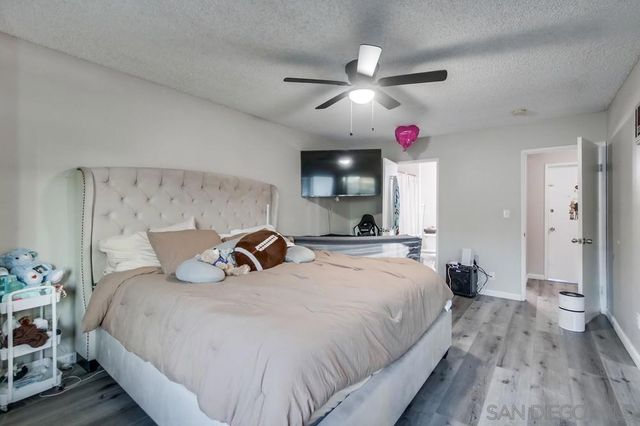 3433 Los Mochis Way, Oceanside, CA 92056
