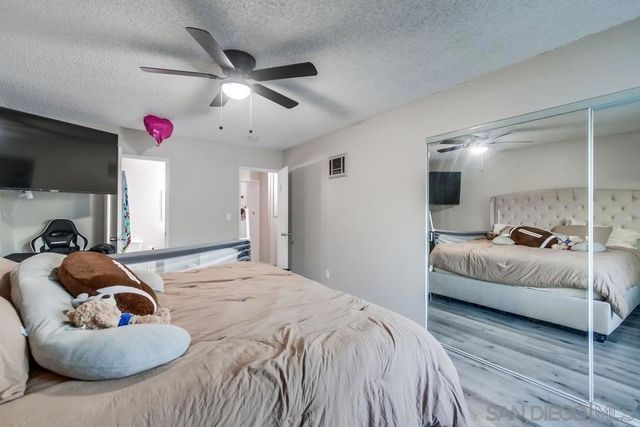 3433 Los Mochis Way, Oceanside, CA 92056