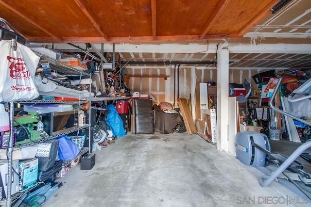 3433 Los Mochis Way, Oceanside, CA 92056