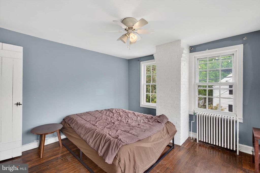 Image 22 of property listing at 5019 WETHEREDSVILLE RD, Baltimore, MD 21207