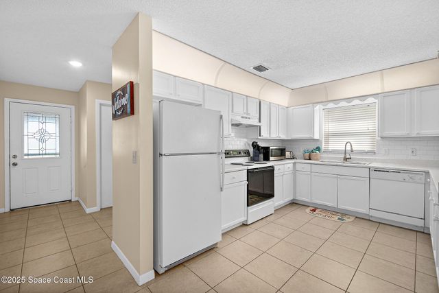 147&159 Ocean View Lane, Melbourne, FL 32903