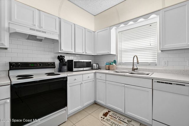 147&159 Ocean View Lane, Melbourne, FL 32903