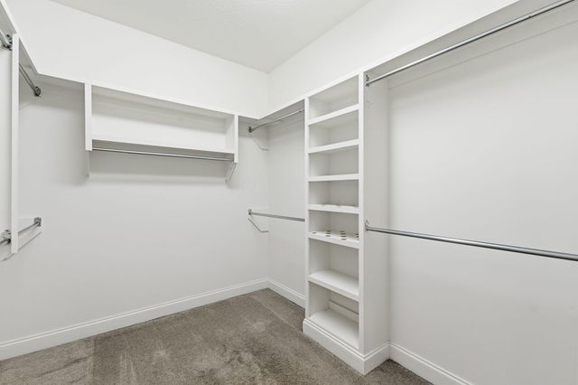 19 W Augusta Ct., Hattiesburg, MS 39402