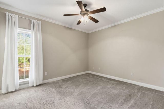 19 W Augusta Ct., Hattiesburg, MS 39402