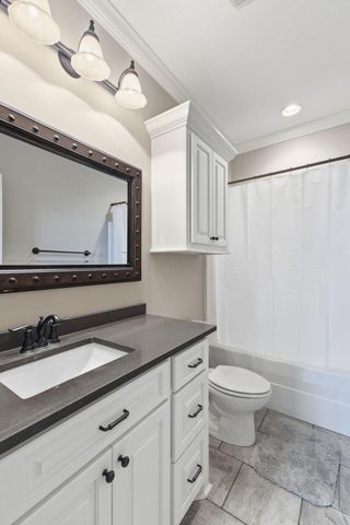 19 W Augusta Ct., Hattiesburg, MS 39402