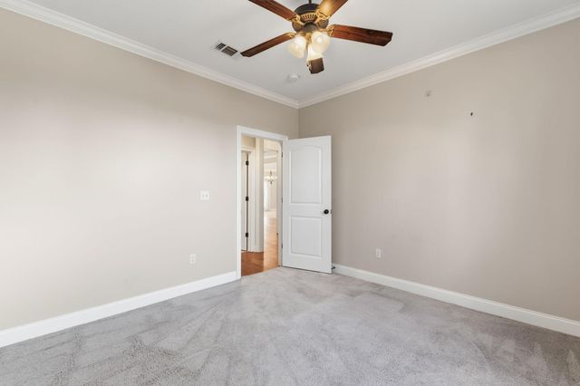 19 W Augusta Ct., Hattiesburg, MS 39402