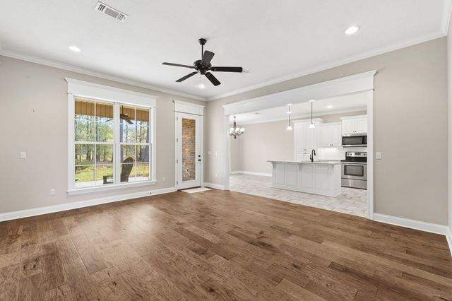 19 W Augusta Ct., Hattiesburg, MS 39402