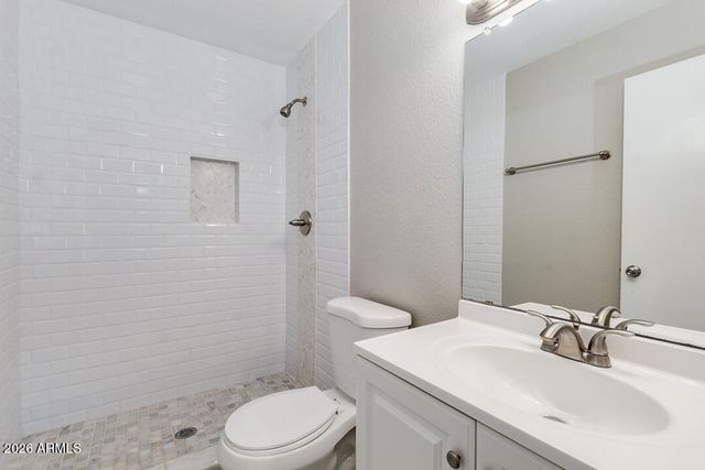 2145 E CENTER Lane 2, Tempe, AZ 85281