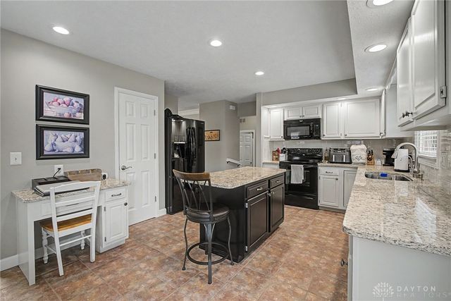 3806 Greenmeadow Ranch Court, Bellbrook, OH 45305