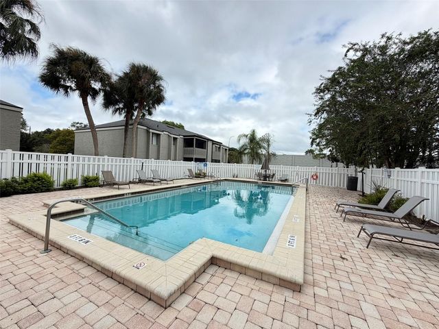 136 SPRINGWOOD CIRCLE A, Longwood, FL 32750
