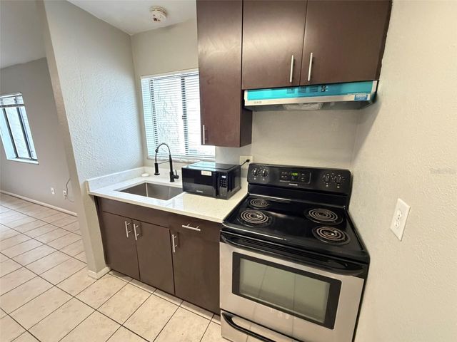 136 SPRINGWOOD CIRCLE A, Longwood, FL 32750