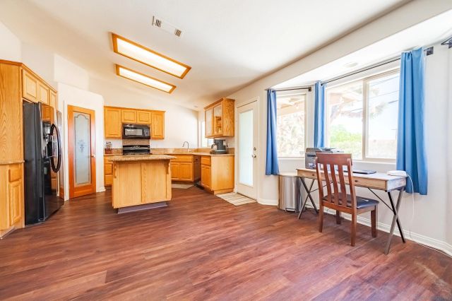 8361 Amador Avenue, Yucca Valley, CA 92284