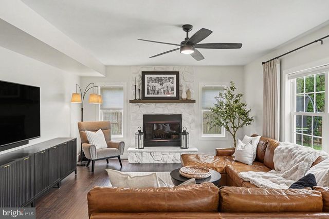 4034 LUKE DR, Doylestown, PA 18902