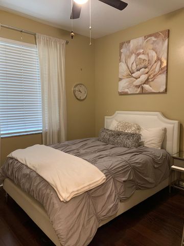 2146 Man Of War, West Palm Beach, FL 33411