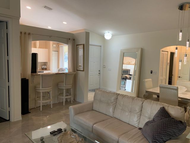 2146 Man Of War, West Palm Beach, FL 33411