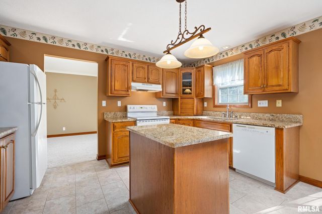 104 ARROWHEAD Court, East Peoria, IL 61611