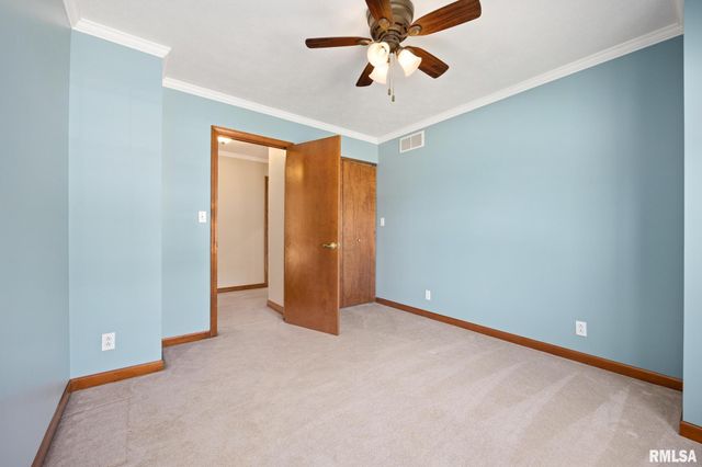 104 ARROWHEAD Court, East Peoria, IL 61611