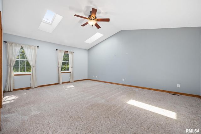 104 ARROWHEAD Court, East Peoria, IL 61611