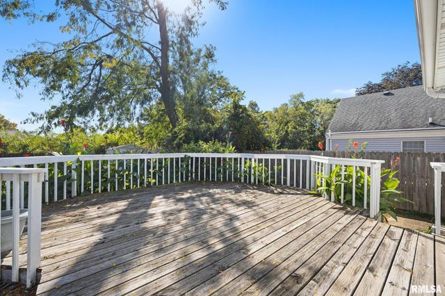 104 ARROWHEAD Court, East Peoria, IL 61611