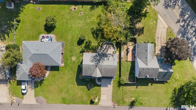 104 ARROWHEAD Court, East Peoria, IL 61611
