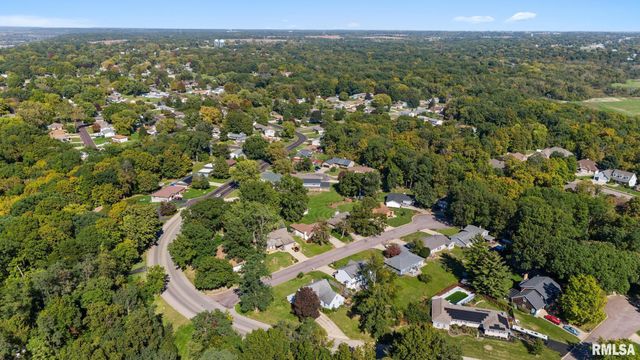 104 ARROWHEAD Court, East Peoria, IL 61611