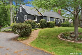 405 Sheridan Drive, Cheshire, CT 06410