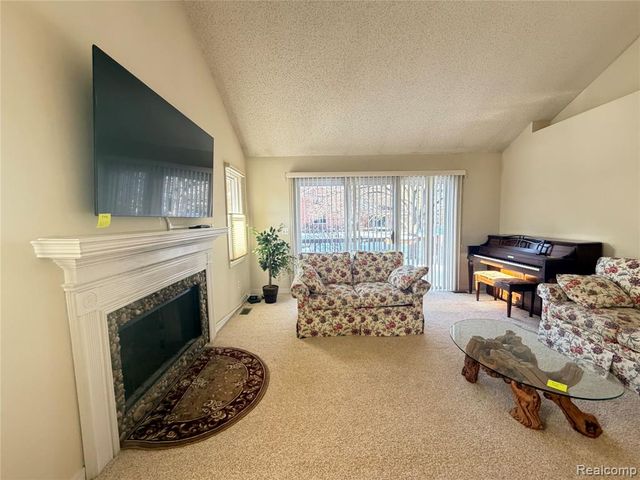 11 Oxford Court, Dearborn, MI 48124