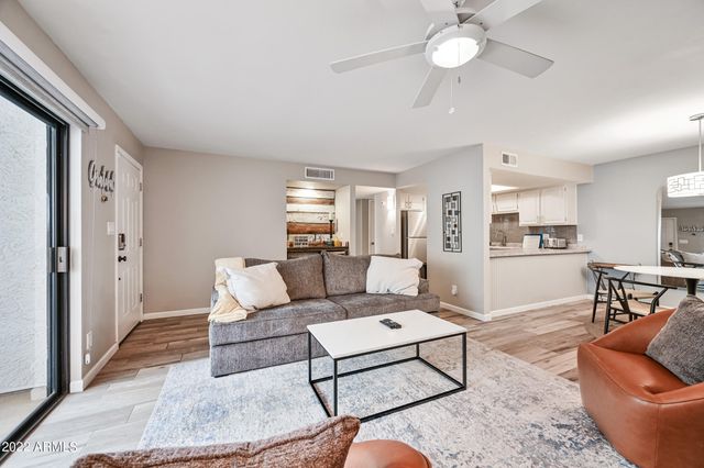 2959 N 68TH Place 102, Scottsdale, AZ 85251