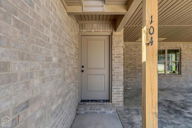 104 Weston Cove, Brookland, AR 72417