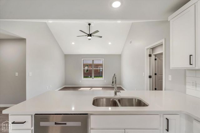 104 Weston Cove, Brookland, AR 72417