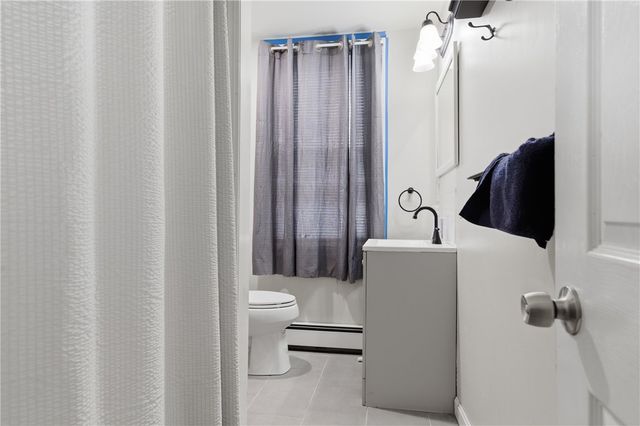 35 Gifford Street, Providence, RI 02909