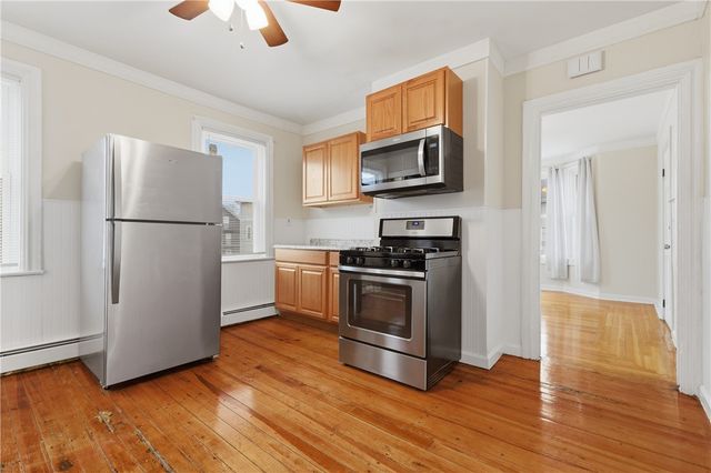 35 Gifford Street, Providence, RI 02909