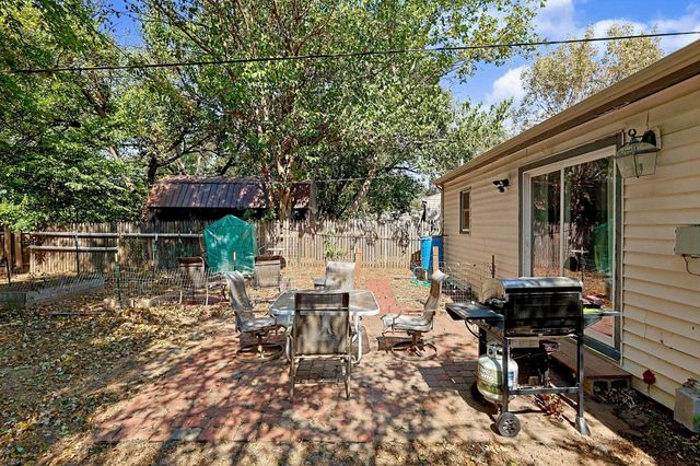 1315 E Ashford drive, Park City, KS 67219