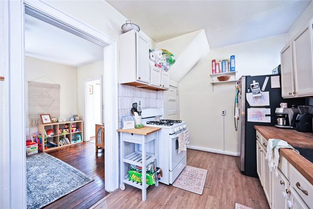 518 Linden Street, Cincinnati, OH 45216