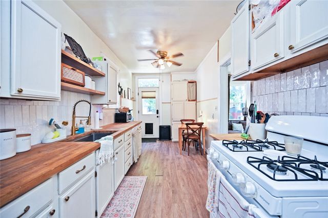 518 Linden Street, Cincinnati, OH 45216