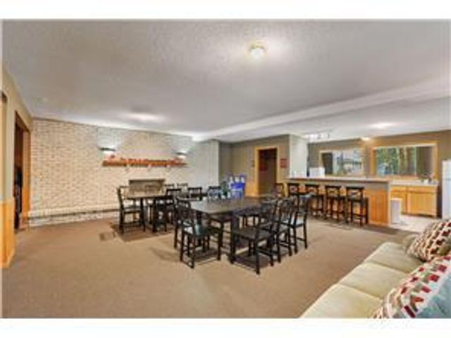 10840 Rockford Road 309, Plymouth, MN 55442
