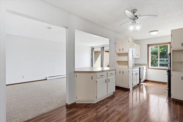 10840 Rockford Road 309, Plymouth, MN 55442