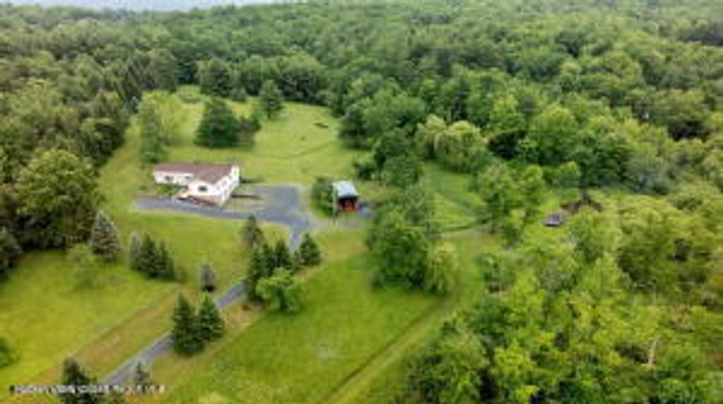 458 Lape Road, Nassau, NY 12123