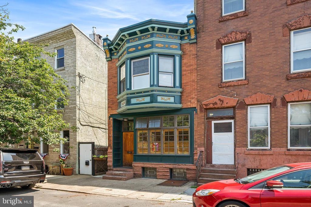 1219 MARLBOROUGH ST, PHILADELPHIA, PA 19125 — photo 2