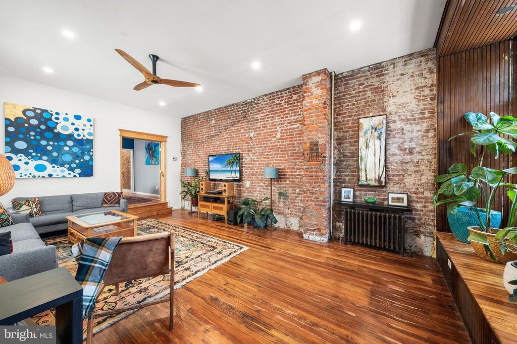 1219 MARLBOROUGH ST, PHILADELPHIA, PA 19125 — photo 4